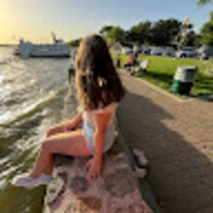 Meet your Posher, Jenna